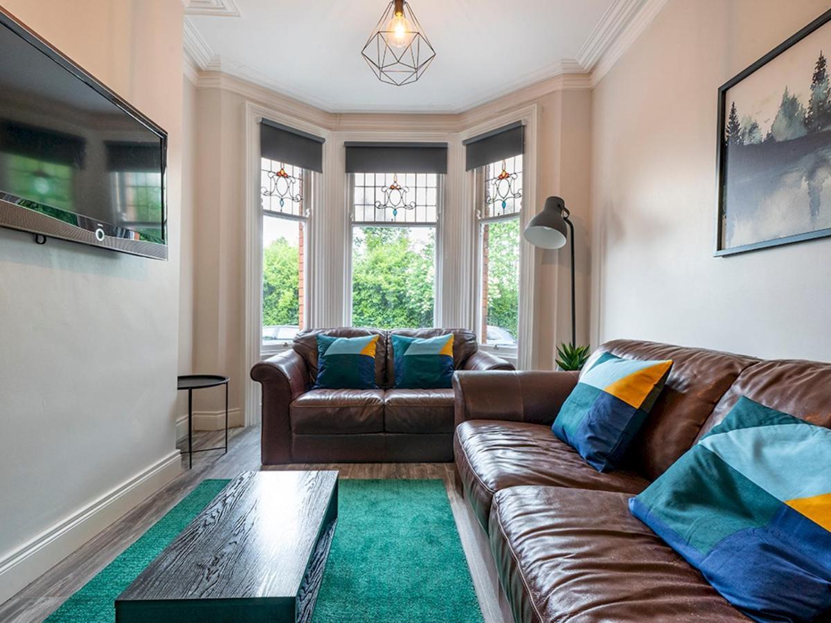 Pass The Keys Beautiful 4Br Restored Red Brick Cafes And Park Belfast Exterior foto
